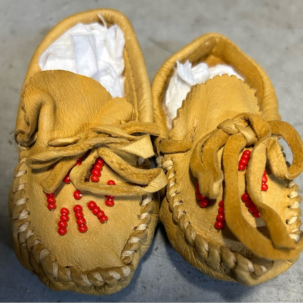 Vintage leather infant moccasins